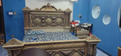 Premium complete Bed Set for A Premium Room | Dressing Table Showcase