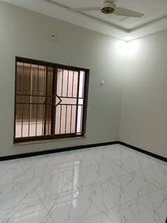 Good Location 6 Marla House In Central DHA Sector A - Rachna Villas For rent