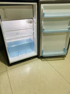 Dawlance refrigerator single door with freezer compartment