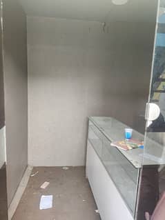 SHOP