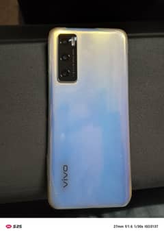 vivo V20SE
