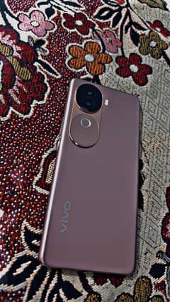 Vivo v40e
