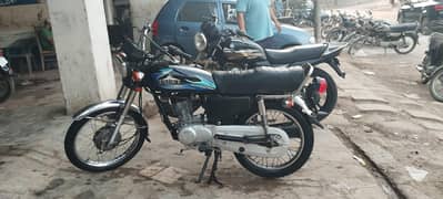 Unique 125