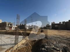 Prime Location 50 Square Feet Shop For Grabs In North Karachi