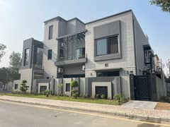 12 Marla Corner Near Eiffel Tower Top Notched Fully Furnished House Available For Rent At A Very Prime Location Of Eiffel tower In Bahria Town Lahore