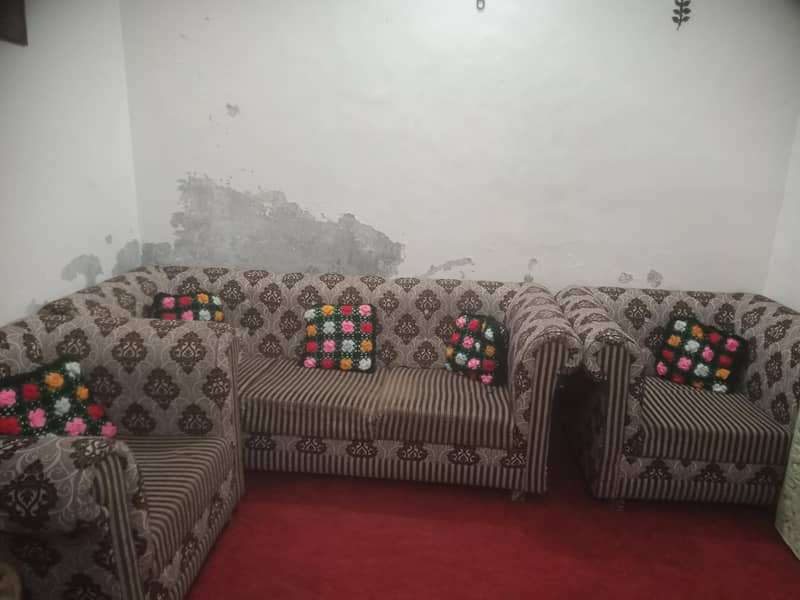 5seter sofa set 2