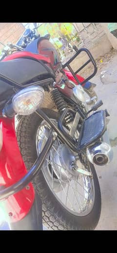 Suzuki Gs 150cc Red 2023