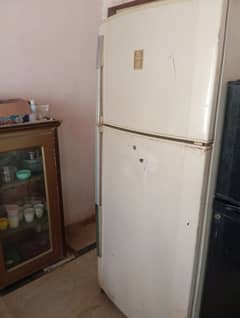 Dawlance refrigerator full size