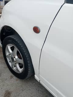 Mitsubishi Minica 2 Door 660 Cc