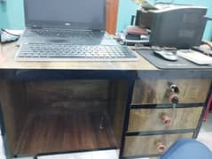 4X3 Office Table with Strong Wooden Sheet