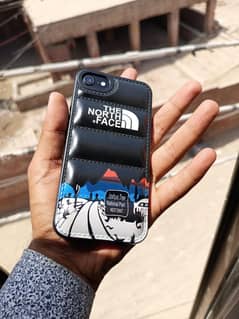 I phone 7 32gb PTA Aprooved