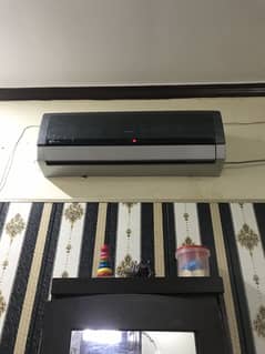 Gree 1 ton dc inverter for sale