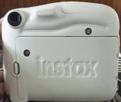 Instax mini 11 camere-only camere'' no accessories. Working Perfectly