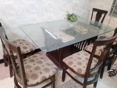DINING TABLE WITH 6 WODDEN CHAIRS URGENT FOR SALE