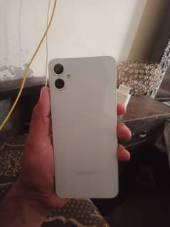 sumsung a05  4gb ram 128gb momory