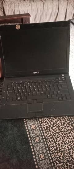 Dell laptop with original charger