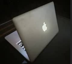 MacBook Pro 2010 (Windows 11)