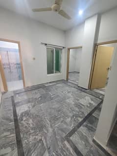 2 brdroom appartment available for rent