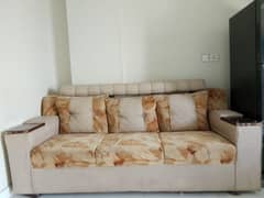 3 + 2 seater