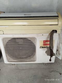 Dawlance one ton AC