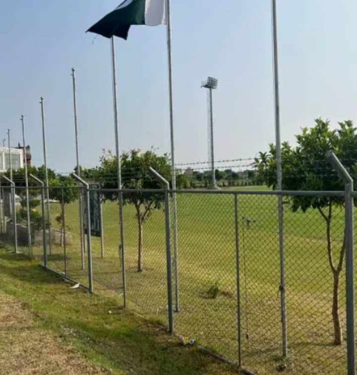 8 MARLA CORNER PLOT FOR SALE in FAISAL TOWN BLOCK C 3