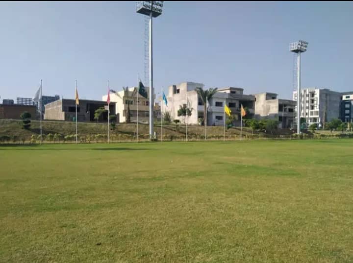 8 MARLA CORNER PLOT FOR SALE in FAISAL TOWN BLOCK C 6