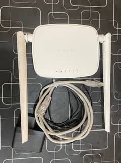 Tenda Wireless N300 Router (Model: F3) – Excellent Condition