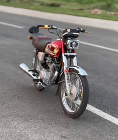 125 24/25 model ha just 5100 chala ha