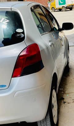 Toyota vitz 2009 model  2012 imp