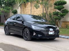 Hyundai Elantra 2022