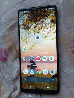 aqous r5g 12gb ram 256gb