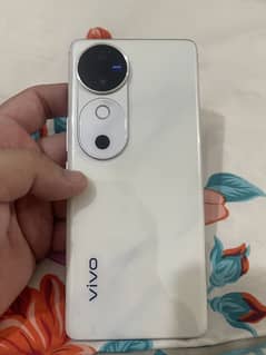 Vivo V40