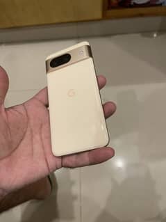 Google pixel 8
