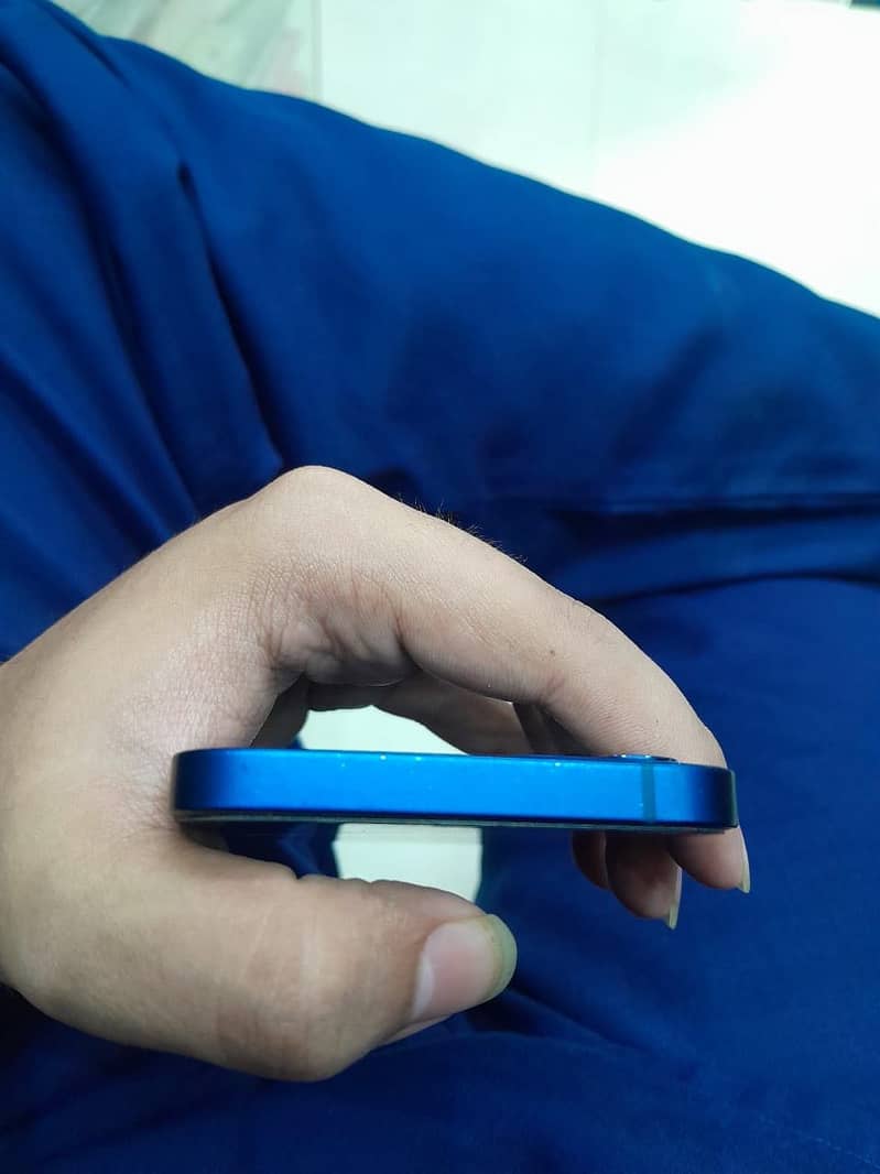 iPhone 12 non pta factory unlock with box e sim available 3