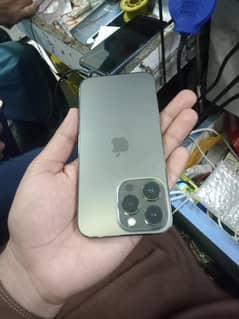 iphone 13 pro icloud locked