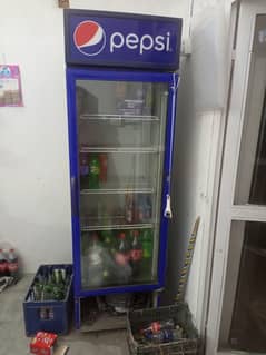 Steel counter , chiller , hot plates