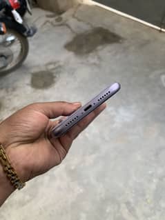 iPhone 11 Foctory unlock 256Gb