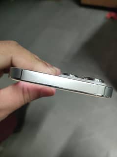 i phone 14 pro max JV