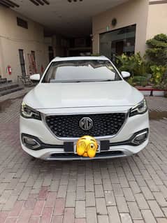 MG HS 2021