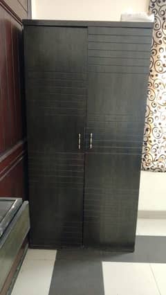Wardrobe 2 Door // Wooden Wardrobe