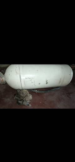 CNG Cylinder aur Japani Kit for Sale – Original & Best Condition!