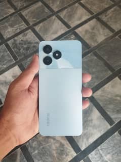 Realme note 50