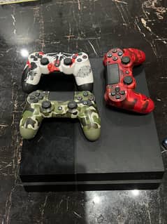 ps4 with 3 controler 2 games condition 10/9. phone number 03214257096