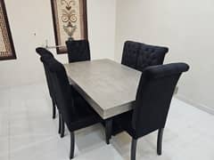Dininng table with 6 chairs for sale in Bahria Town Lahore