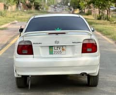 Suzuki baleno jxl 2005 model in excellent condition