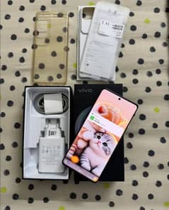 Vivo V30 5G Official PTA Approve full ok 120 FpS Fresh Condtion mobile