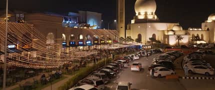 MOST PREMIUM Location in LAKE CITY of 5-marla plot located on Adjacent to GRAND MOSQUE & LAKE CITY MALL & Food Court