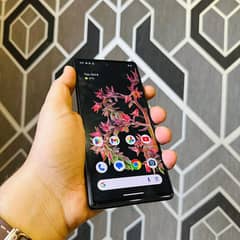 pixel 6 , 10/10 , paper kit , only 2 weeks used