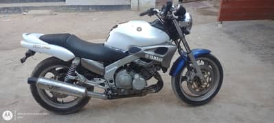 Yamaha fzr 250