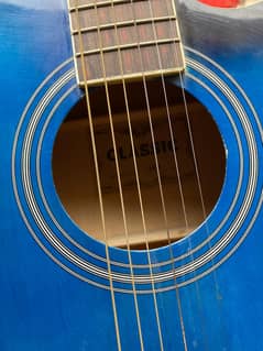 Acoustic guitar (medium)